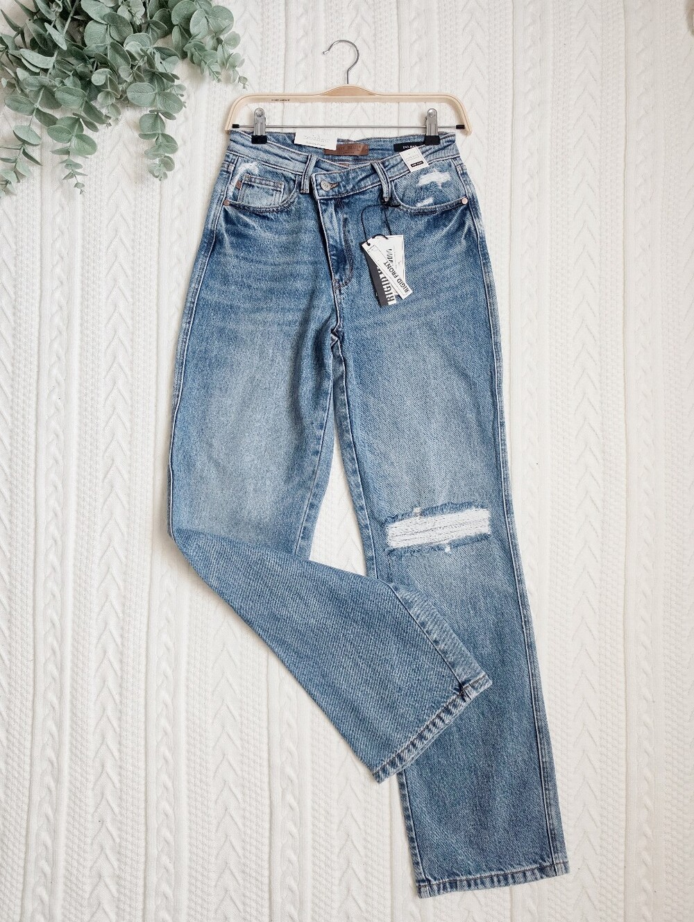 Judy Blue Criss Cross Rigid Magic Straight Dad Jeans Stretch HR Medium 3/26 NEW - Picture 6 of 11